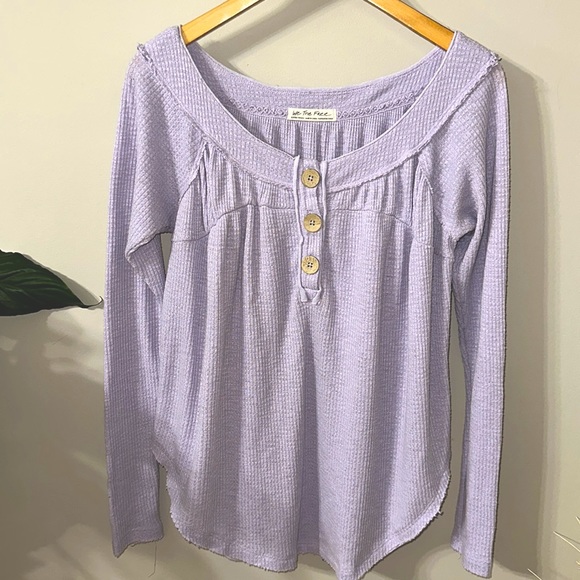 We The Free Waffle lavender Henley Top oversized XS - Picture 4 of 6